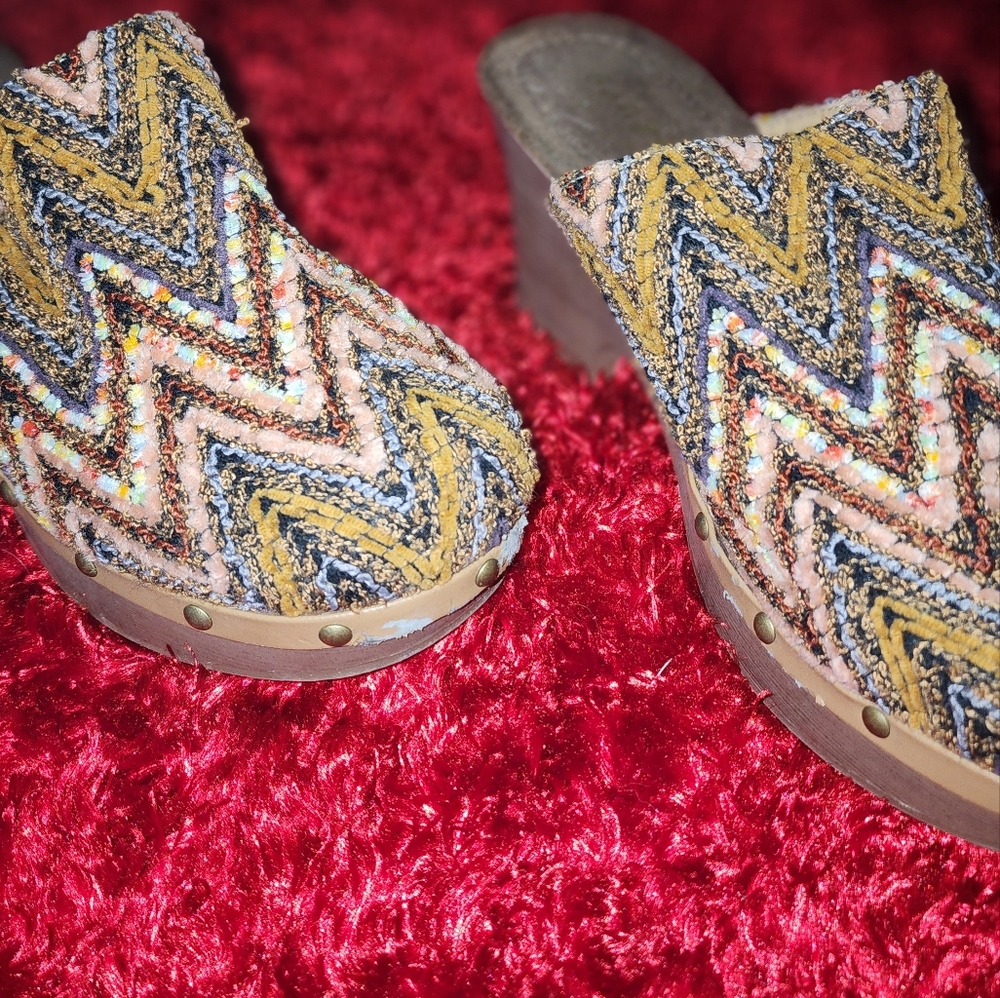 Ladies Clogs